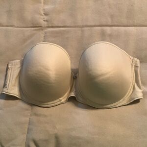 Chantelle Strapless Bra 34DD